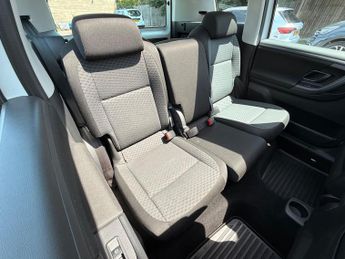 Skoda Roomster 1.2 TSI SE MPV 5dr Petrol DSG Euro 5 (105 ps)