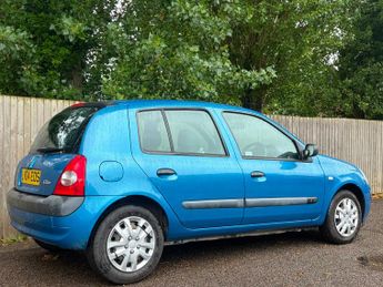 Renault Clio 1.4 16v Expression Hatchback 5dr Petrol Automatic (174 g/km, 98 