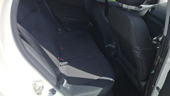 Hyundai i10 1.2 SE Auto Euro 6 5dr Only 27000 Miles