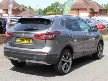 Nissan Qashqai 1.3 DIG-T N-Connecta SUV 5dr Petrol DCT Auto Euro 6 (s/s) (160 p