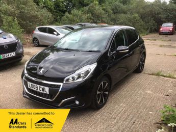 Peugeot 208 1.2 PureTech Tech Edition Hatchback 5dr Petrol Manual Euro 6 (s/