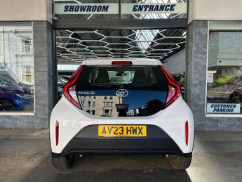 Toyota Aygo X 1.0 VVT-i Pure Hatchback Petrol x-shift Euro 6 (s/s) (72 ps) 5dr