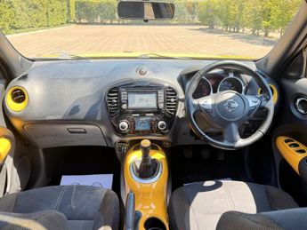 Nissan Juke 1.2 DIG-T Acenta Premium SUV 5dr Petrol Manual 6Spd Euro 5 (s/s)