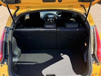 Nissan Juke 1.2 DIG-T Acenta Premium SUV 5dr Petrol Manual 6Spd Euro 5 (s/s)