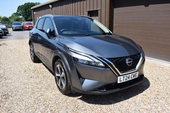 Nissan Qashqai 1.3 DIG-T MHEV N-Connecta XTRON Euro 6 (s/s) 5dr