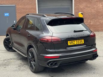 Porsche Cayenne 4.2 TD V8 S Platinum Edition SUV 5dr Diesel TiptronicS 4WD Euro 