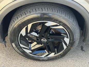 Nissan Qashqai 1.5 h e-POWER N-Connecta SUV 5dr Petrol Hybrid Auto Euro 6 (s/s)