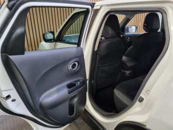 Nissan Juke 1.6 Bose Personal Edition SUV 5dr Petrol XTRON Euro 6 (112 ps)