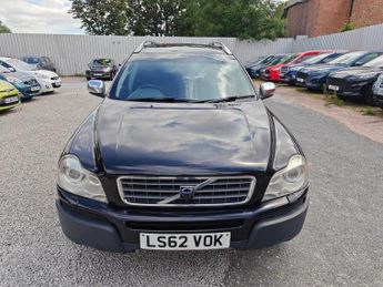 Volvo XC90 2.4 D5 SE Lux SUV 5dr Diesel Geartronic 4WD Euro 5 (200 ps)