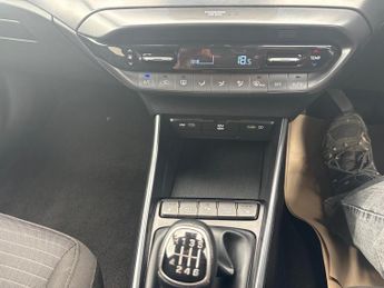 Hyundai i20 1.0 T-GDi MHEV Premium Hatchback 5dr Petrol Hybrid Manual Euro 6