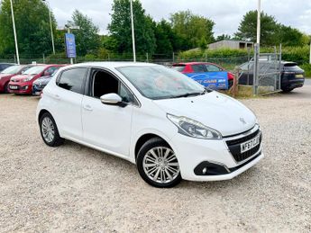 Peugeot 208 1.6 BlueHDi Allure Hatchback 5dr Diesel Manual Euro 6 (s/s) (100