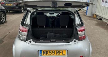 Toyota IQ 1.0 VVT-i Hatchback 3dr Petrol Manual Euro 4 (68 bhp)