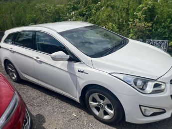 Hyundai i40 1.7 CRDi Blue Drive Active Estate 5dr Diesel Manual Euro 5 (s/s)