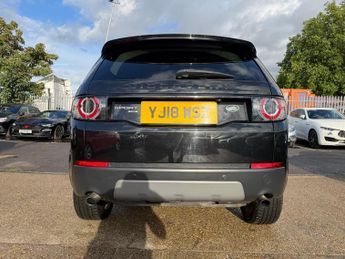 Land Rover Discovery Sport 2.0 TD4 HSE Black SUV 5dr Diesel Auto 4WD Euro 6 (s/s) (180 ps)