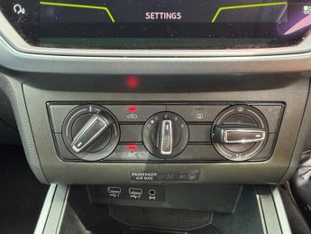 SEAT Arona 1.0 TSI SE Technology SUV 5dr Petrol DSG Euro 6 (s/s) (115 ps)