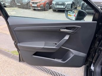SEAT Arona 1.0 TSI SE Technology SUV 5dr Petrol DSG Euro 6 (s/s) (115 ps)
