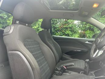 Vauxhall Adam 1.2 16v GLAM Hatchback 3dr Petrol Manual Euro 5 (5 Seat) (70 ps)