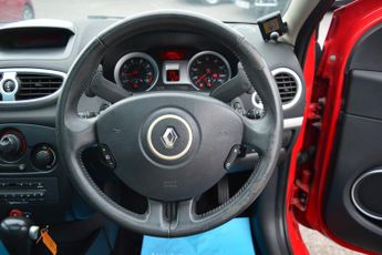 Renault Clio 1.6 VVT Dynamique S Hatchback 3dr Petrol Automatic (179 g/km, 11