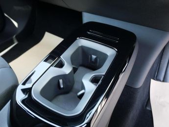 Volkswagen ID.4 Pure Performance 52kWh Life Edition Electric Auto (170 ps) 5dr 