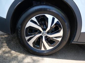 Volkswagen ID.4 Pure Performance 52kWh Life Edition Electric Auto (170 ps) 5dr 1