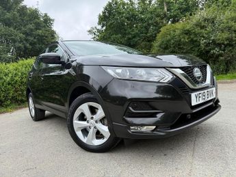 Nissan Qashqai 1.3 DIG-T Acenta Premium SUV 5dr Petrol Manual Euro 6 (s/s) (140
