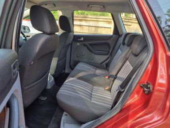 Ford Focus 1.6 Style 5dr