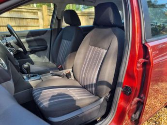 Ford Focus 1.6 Style 5dr