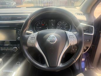 Nissan Qashqai 1.2 DIG-T Tekna SUV 5dr Petrol XTRON 2WD Euro 6 (s/s) (115 ps)