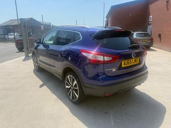Nissan Qashqai 1.2 DIG-T Tekna SUV 5dr Petrol XTRON 2WD Euro 6 (s/s) (115 ps)