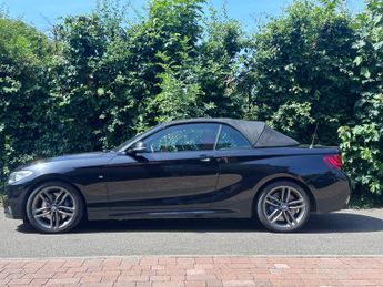 BMW 2 Series 2.0 220i M Sport Convertible 2dr Petrol Auto Euro 6 (s/s) (184 p