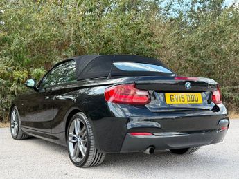 BMW 2 Series 2.0 220i M Sport Convertible 2dr Petrol Auto Euro 6 (s/s) (184 p