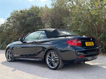 BMW 2 Series 2.0 220i M Sport Convertible 2dr Petrol Auto Euro 6 (s/s) (184 p