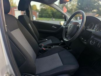 Mercedes-Benz A Class 1.5 A150 Classic SE Hatchback 5dr Petrol CVT (157 g/km, 95 bhp)