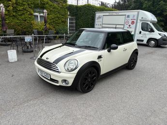 MINI Hatch 1.6 Cooper Hatchback 3dr Petrol Manual Euro 4 (120 ps)