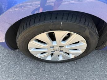 Kia Rio 1.25 2 Hatchback 5dr Petrol Manual Euro 5 (84 bhp)