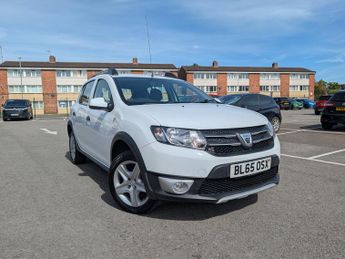 Dacia Sandero 0.9 TCe Laureate Hatchback 5dr Petrol Manual Euro 6 (s/s) (90 ps