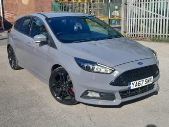 Ford Focus 2.0T EcoBoost ST-3 Hatchback 5dr Petrol Manual Euro 6 (s/s) (250
