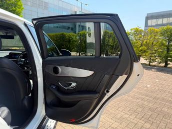 Mercedes-Benz EQC EQC 400 80kWh AMG Line SUV 5dr Electric Auto 4MATIC (408 ps)