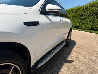 Mercedes-Benz EQC EQC 400 80kWh AMG Line SUV 5dr Electric Auto 4MATIC (408 ps)
