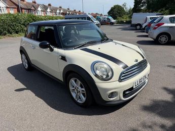 MINI Hatch 1.6 Cooper Hatchback 3dr Petrol Manual Euro 5 (122 ps)