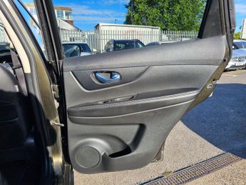 Nissan X-Trail 1.6 dCi Tekna SUV 5dr Diesel XTRON Euro 6 (s/s) (130 ps)