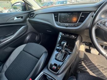 Vauxhall Grandland X 1.2 Turbo GPF Sport Nav SUV 5dr Petrol Auto Euro 6 (s/s) (130 ps