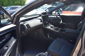 Toyota bZ4X 71.4kWh Pure Auto 5dr (11kW OBC)