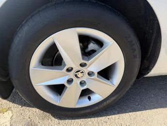 Skoda Octavia 1.6 TDI CR 110 SE Business 5dr