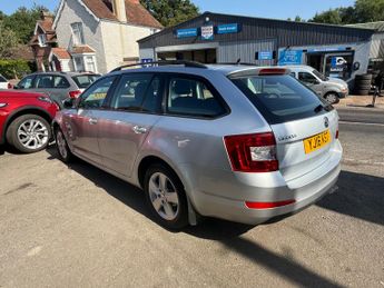 Skoda Octavia 1.6 TDI CR 110 SE Business 5dr