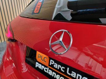 Mercedes-Benz A Class 1.5 A180d AMG Line (Premium) Hatchback 5dr Diesel 7G-DCT - ABSOL