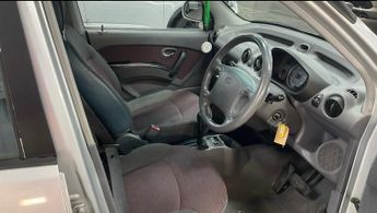 Hyundai Amica 1.1 CDX Hatchback 5dr Petrol Automatic (145 g/km, 62 bhp)
