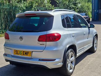 Volkswagen Tiguan 2.0 TDI BlueMotion Tech R-Line Edition SUV 5dr Diesel DSG 4WD Eu