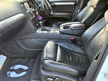 Audi Q7 3.0L TFSI- S LINE - 7 SEATER-ULEZ/CAZ PASS-FREE 18MONTHS GOLD WA
