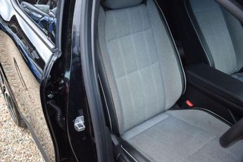 Renault Megane E-Tech 60kWh techno+ Auto 5dr (optimum charge)